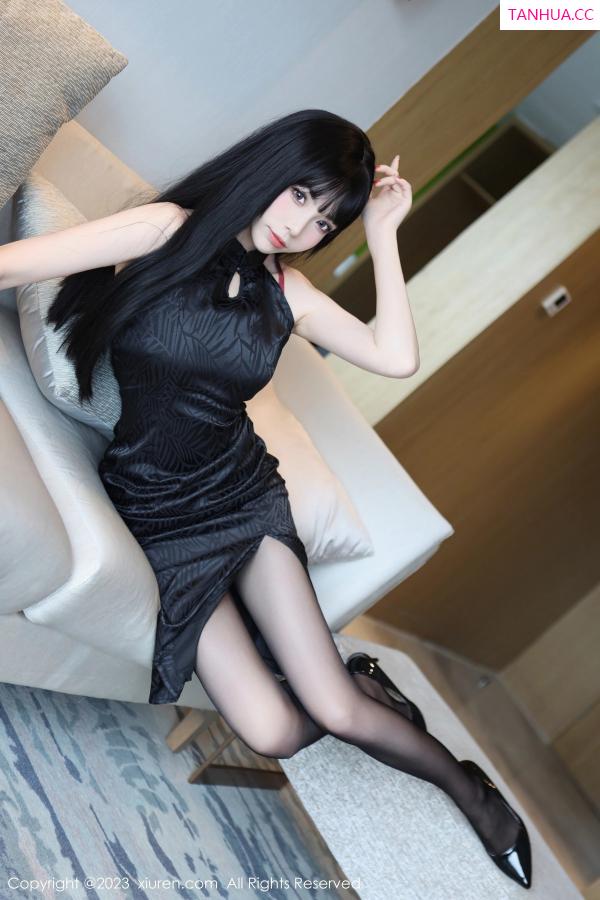   [XiuRen]高清写真图 2023.05.04 No.6666 江七七 黑丝美腿第11张图片